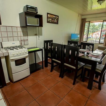 Condo'S Vista Al Volcan La Fortuna 외부 사진